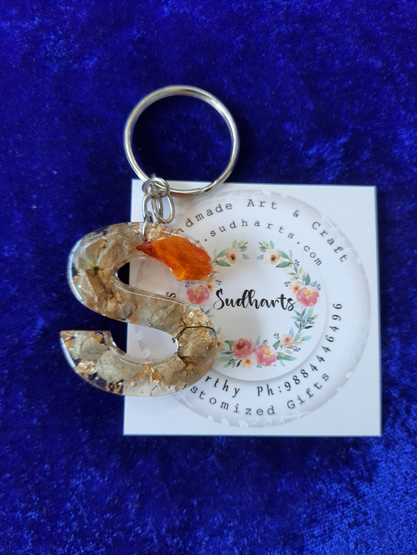 'S' Letter Flower Keychain
