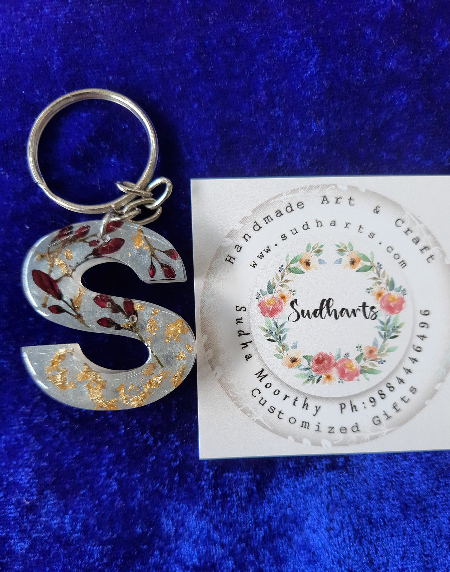 'S' Letter Flower Keychain