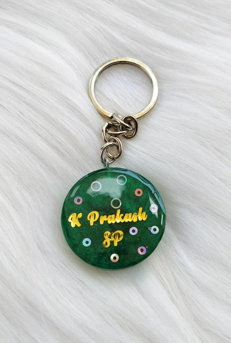Round text key chain