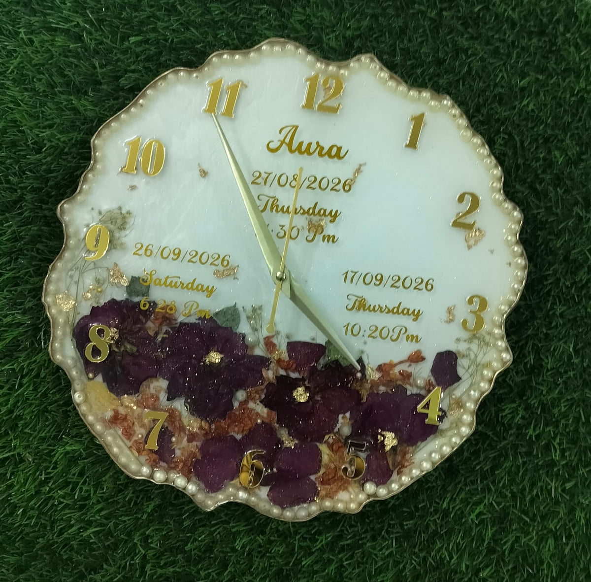 Wall Clock - Flower Preserved - 12" inches