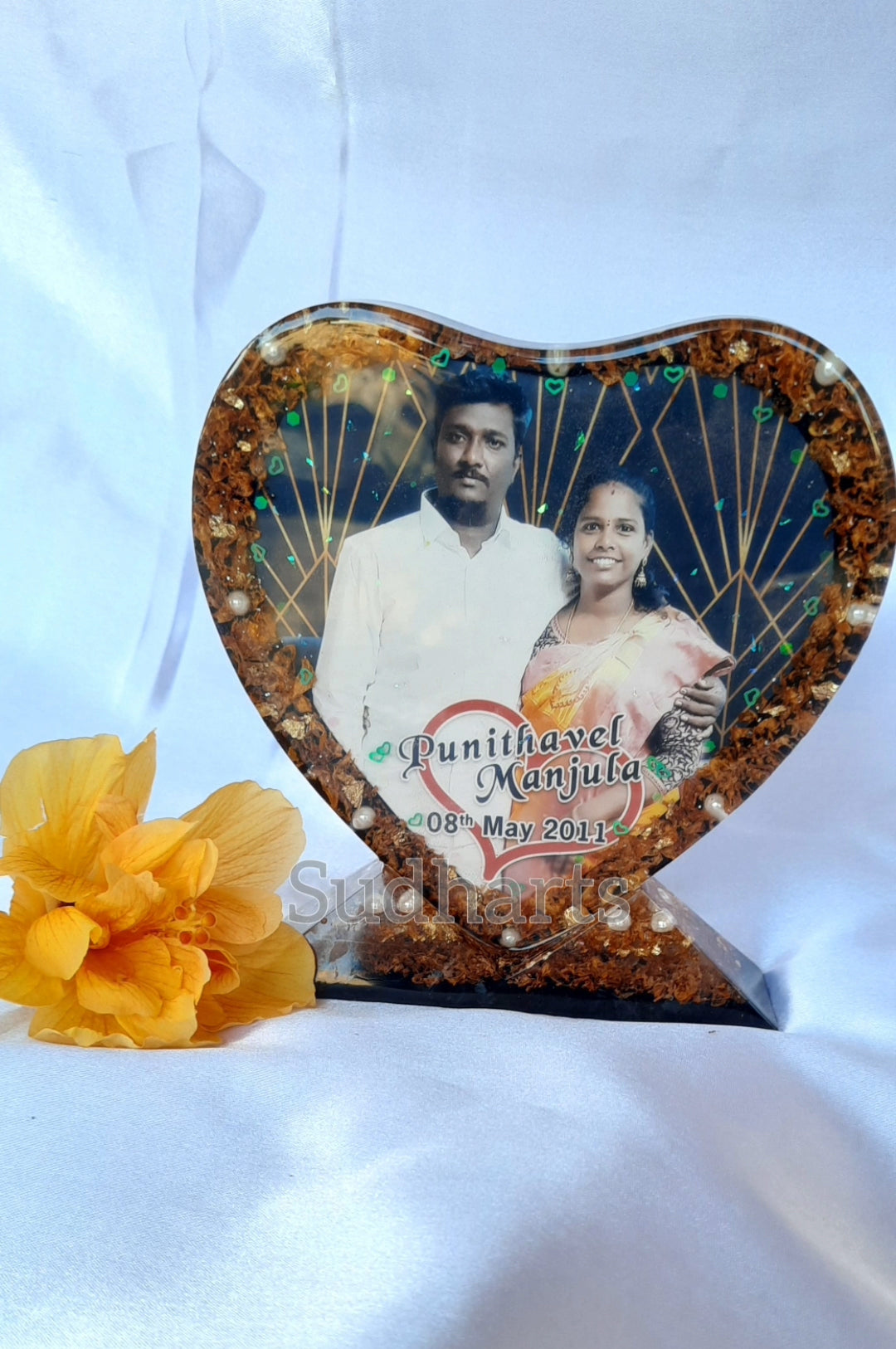 Heart Shape photo Frame - Saved flowers
